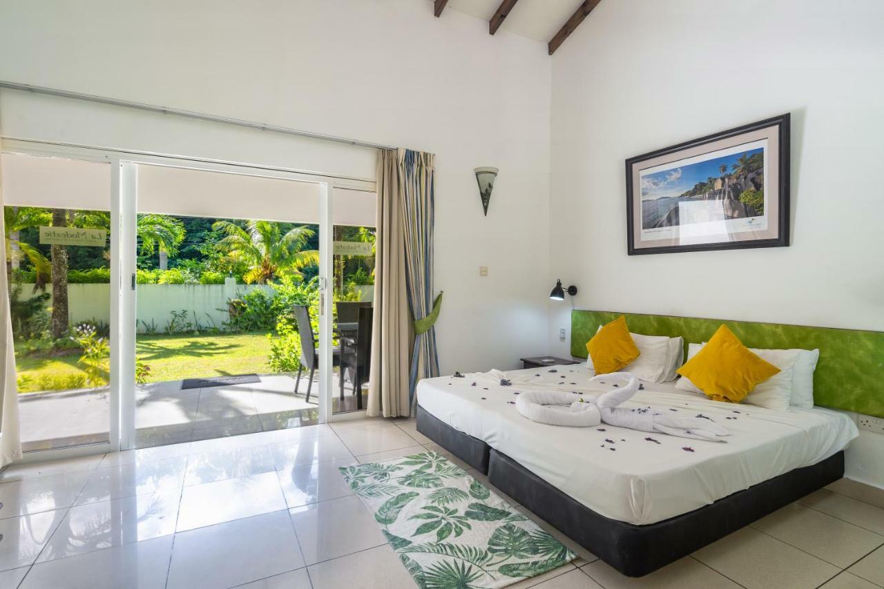 La Modestie Guest House Grand Anse  Exterior foto